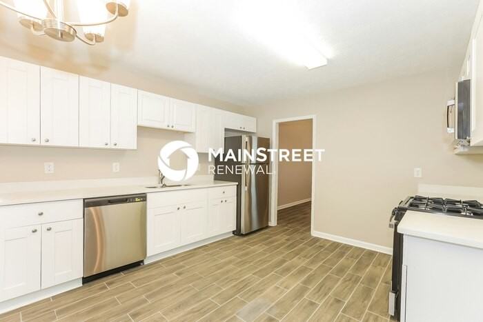 107 Pond Dr - Photo 6 of 16