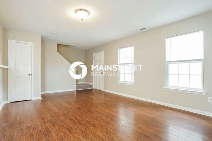 4004 Apperson Dr - Photo 6 of 17