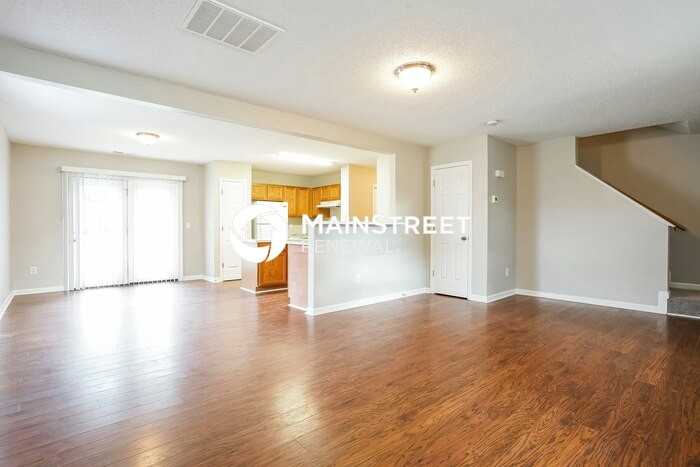 4004 Apperson Dr - Photo 7 of 17