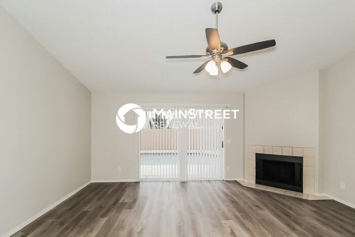 18840 N 3rd Ave - Photo 3 of 15