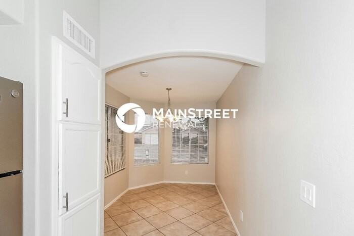 18840 N 3rd Ave - Photo 6 of 15