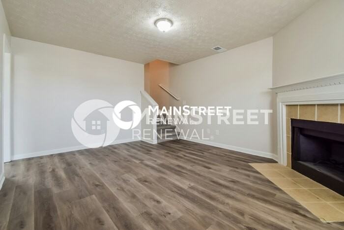 9404 Mulligan Ct - Photo 4 of 17