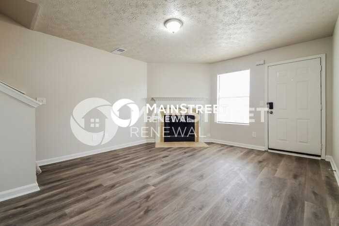 9404 Mulligan Ct - Photo 5 of 17