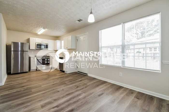 9404 Mulligan Ct - Photo 7 of 17