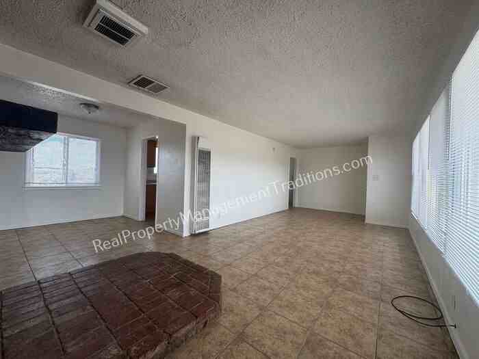 16845 E Palmdale Blvd - Photo 3 of 16