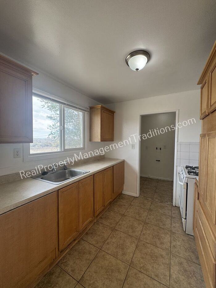 16845 E Palmdale Blvd - Photo 5 of 16