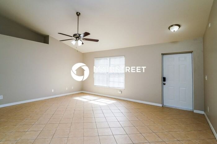 610 Nw 6th Pl - Photo 3 of 16