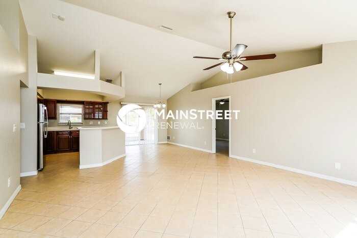 610 Nw 6th Pl - Photo 6 of 16