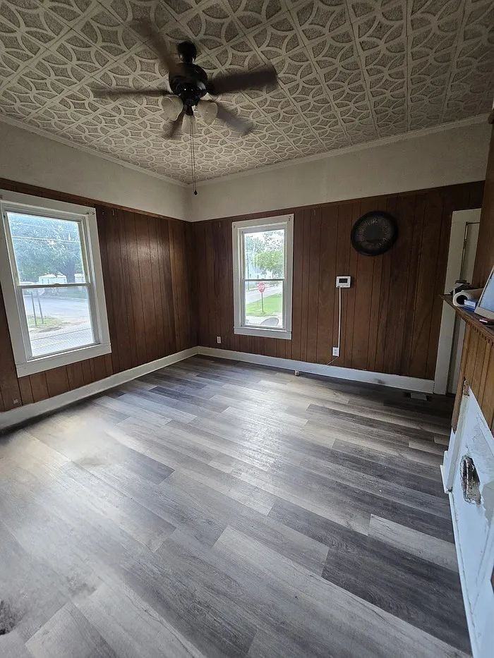 14 Stringer St - Photo 6 of 12