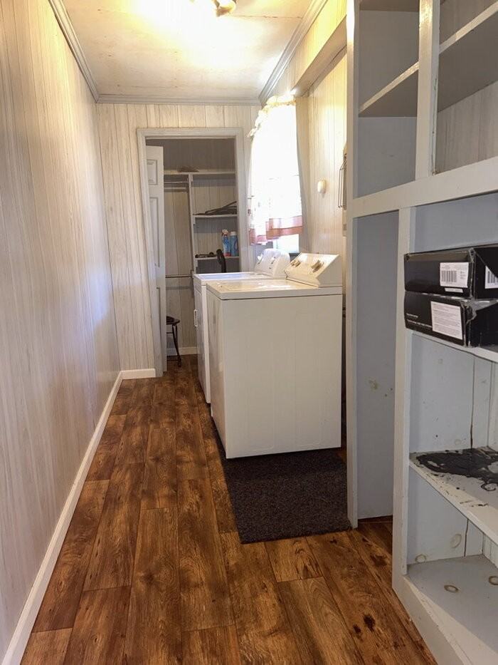 3921 Shady Grove Rd - Photo 4 of 22
