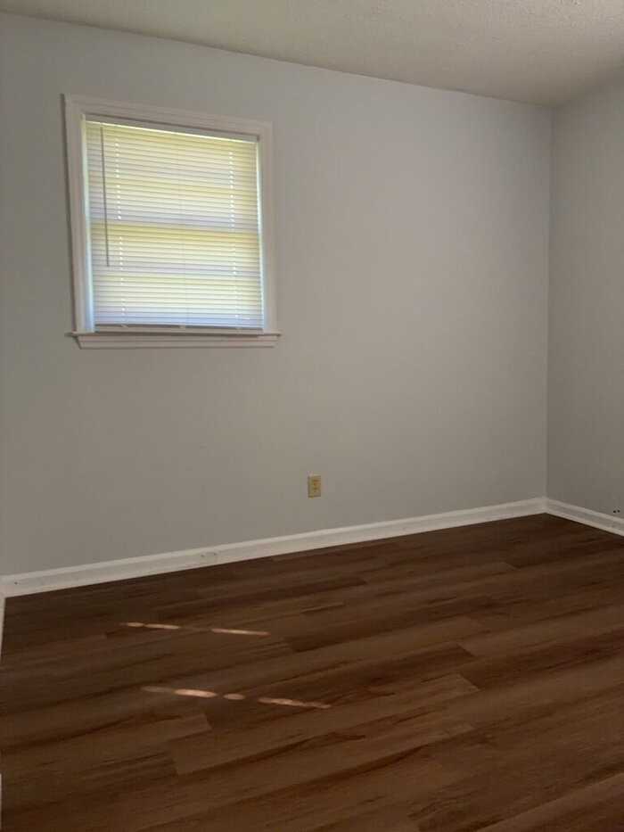 119 Audrey Dr - Photo 5 of 6