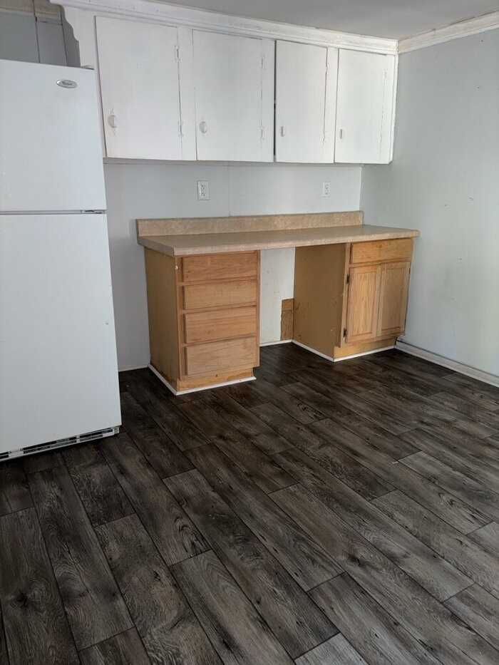 606B Piedmont Ave - Photo 6 of 8