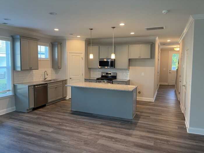 1035 George Smith Mill Rd - Photo 2 of 21