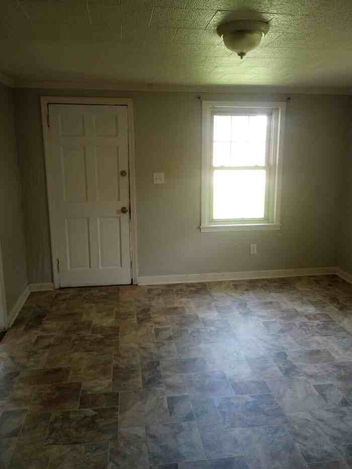 55 Oak St - Photo 2 of 17