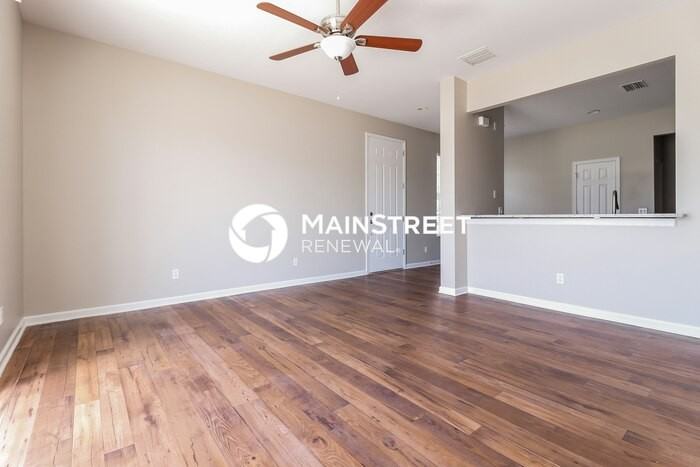 14598 Wake Robin Dr - Photo 5 of 15