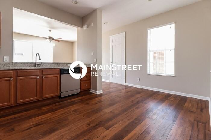 14598 Wake Robin Dr - Photo 7 of 15