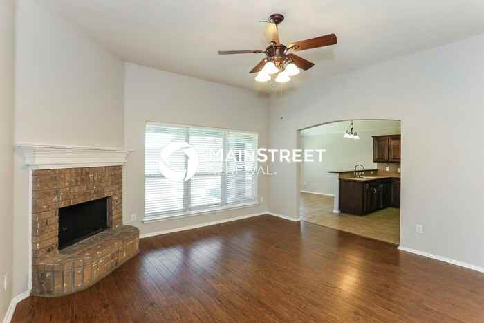 333 Choctaw Trl - Photo 3 of 15