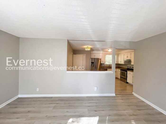 1846 Palamino Dr - Photo 6 of 24