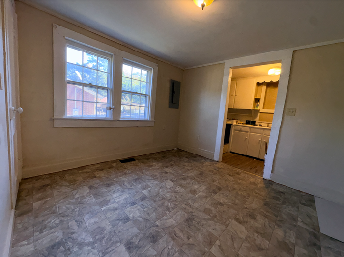 508 Valentine St - Photo 6 of 17