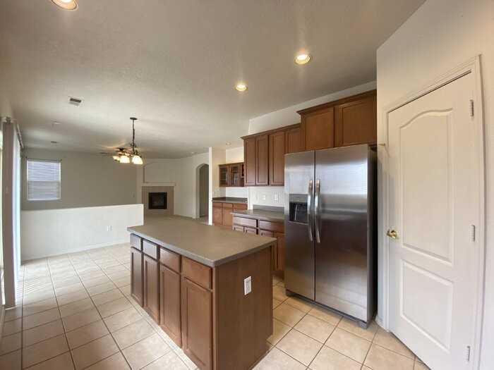 3601 Oasis Springs Rd Ne - Photo 7 of 35
