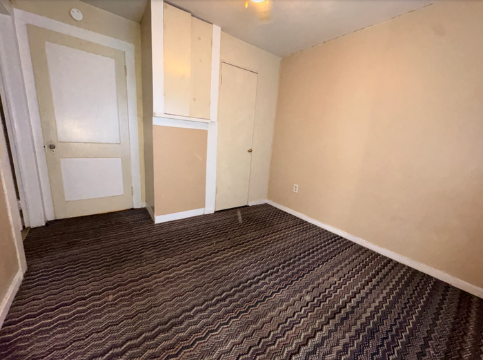 502 Valentine St - Photo 5 of 10