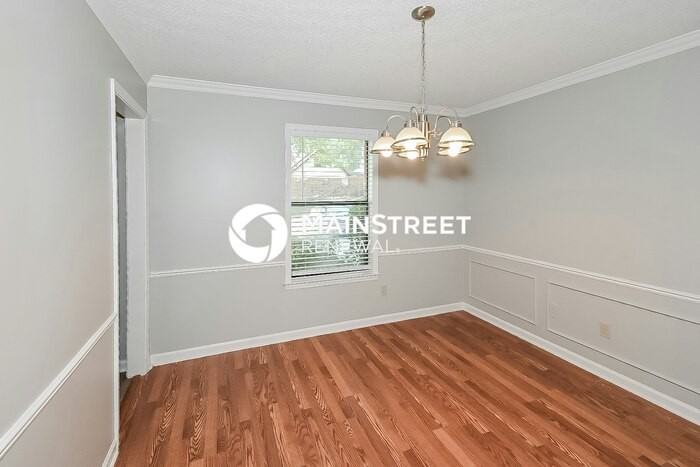 8290 Lake Shore Dr W - Photo 7 of 18