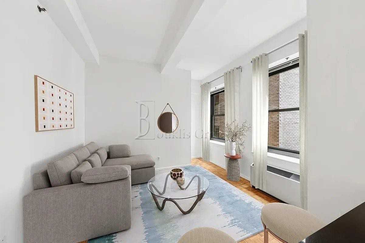 85 John St #10K - Photo 2 of 6