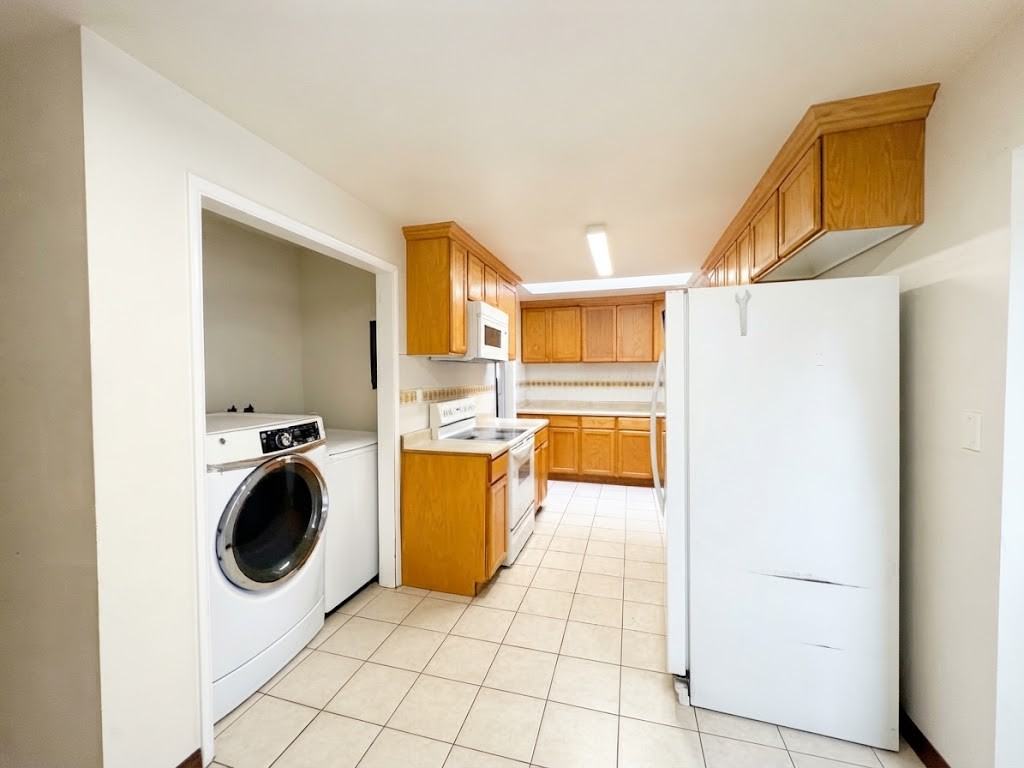 2375 S State St #1 - Photo 3 of 17
