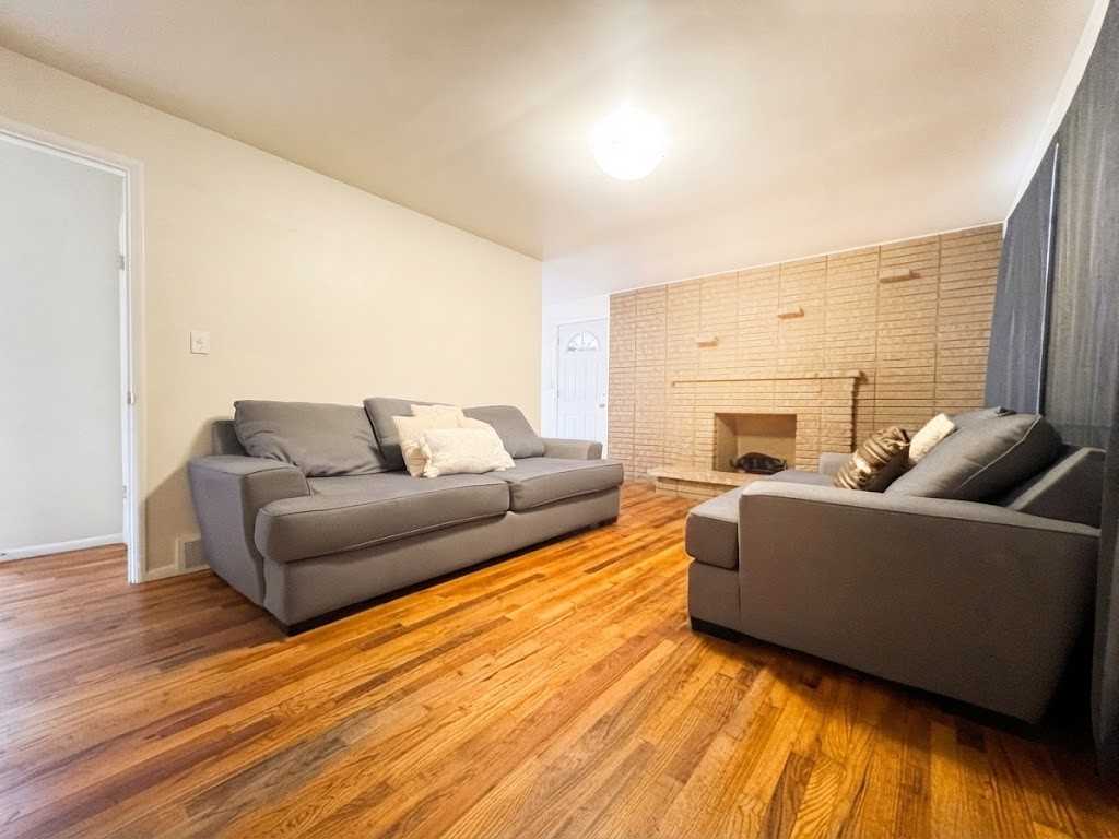 2375 S State St #1 - Photo 5 of 17