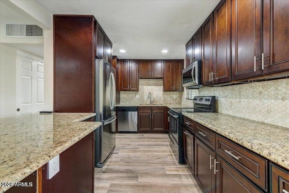 7736 E Catalina Dr - Photo 4 of 13