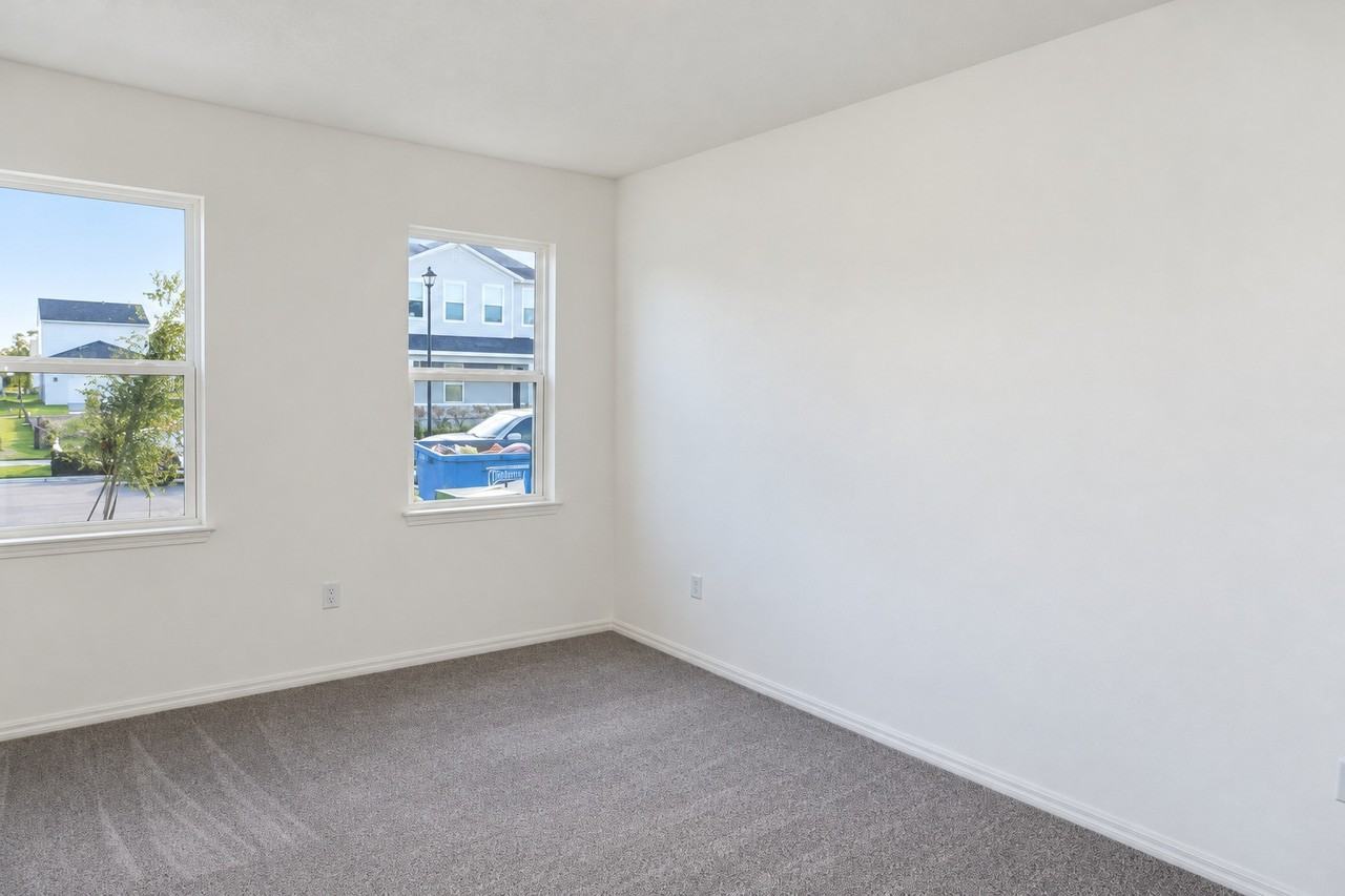 1824 Horsetail Dr #1 - Photo 5 of 32