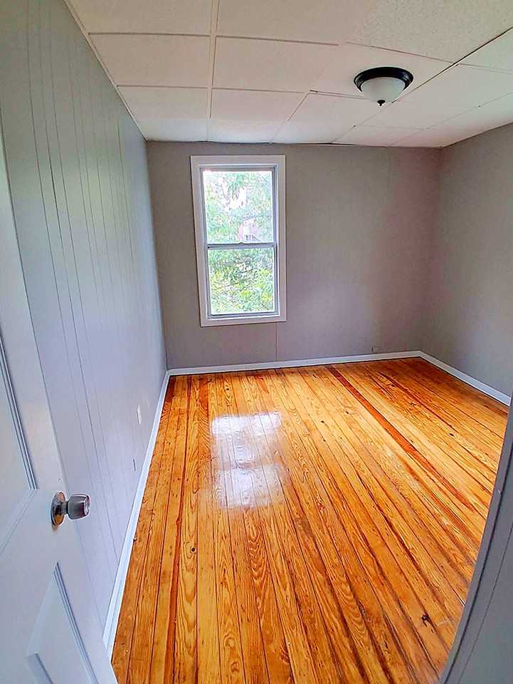 95 Center St #2 - Photo 7 of 16