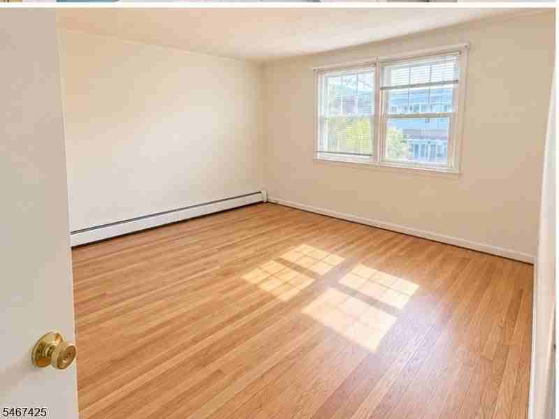 116 1st St - Photo 3 of 5