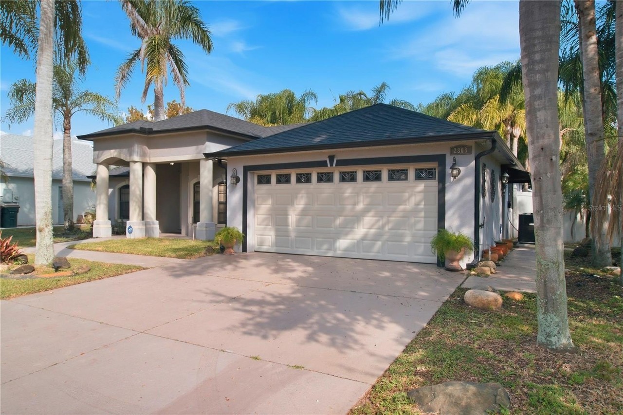2808 Jebidiah Ct - Photo 2 of 20