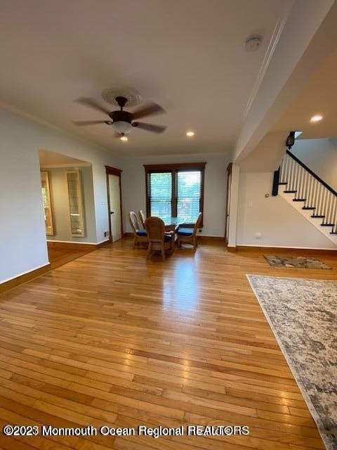 190 Oakwood Ave - Photo 4 of 15