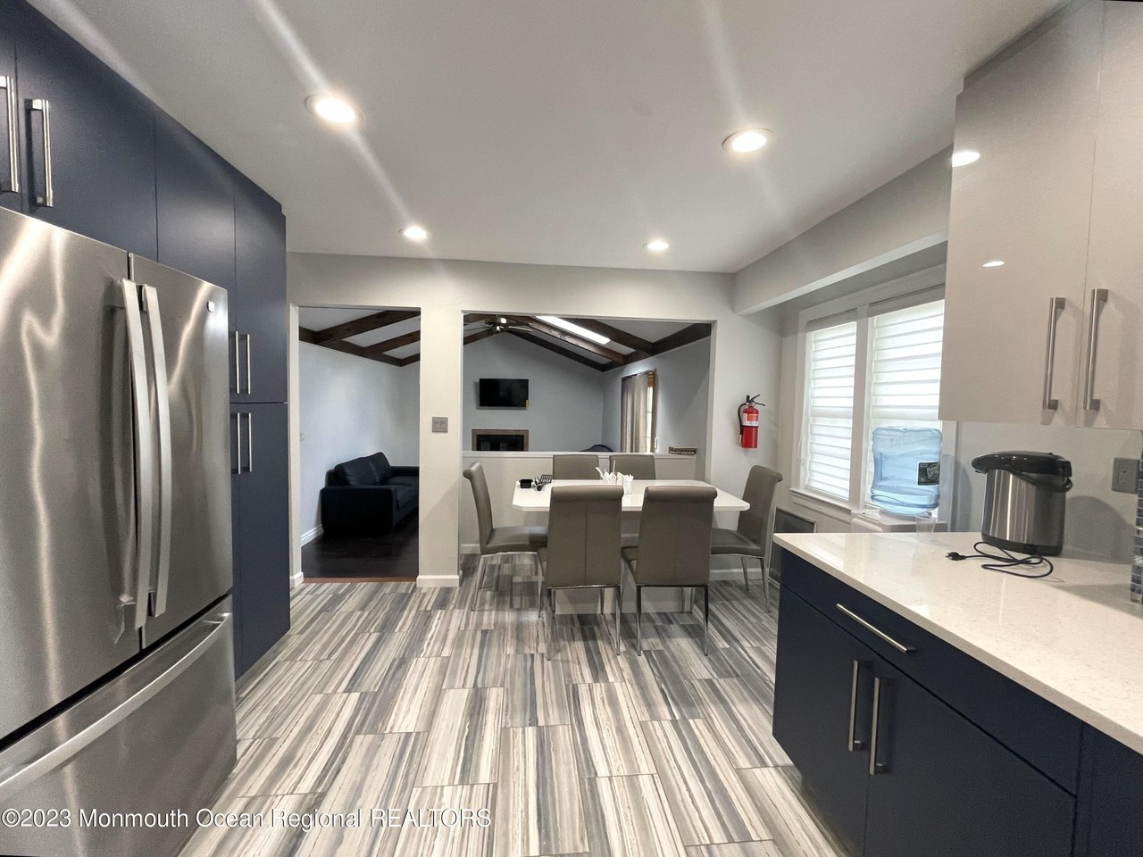 87 Cooper Ave - Photo 5 of 32