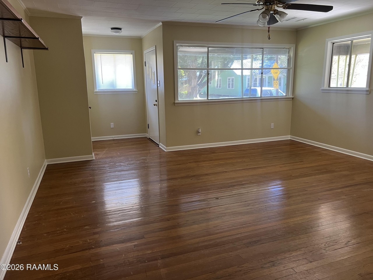 419 Saint Joseph St - Photo 7 of 18