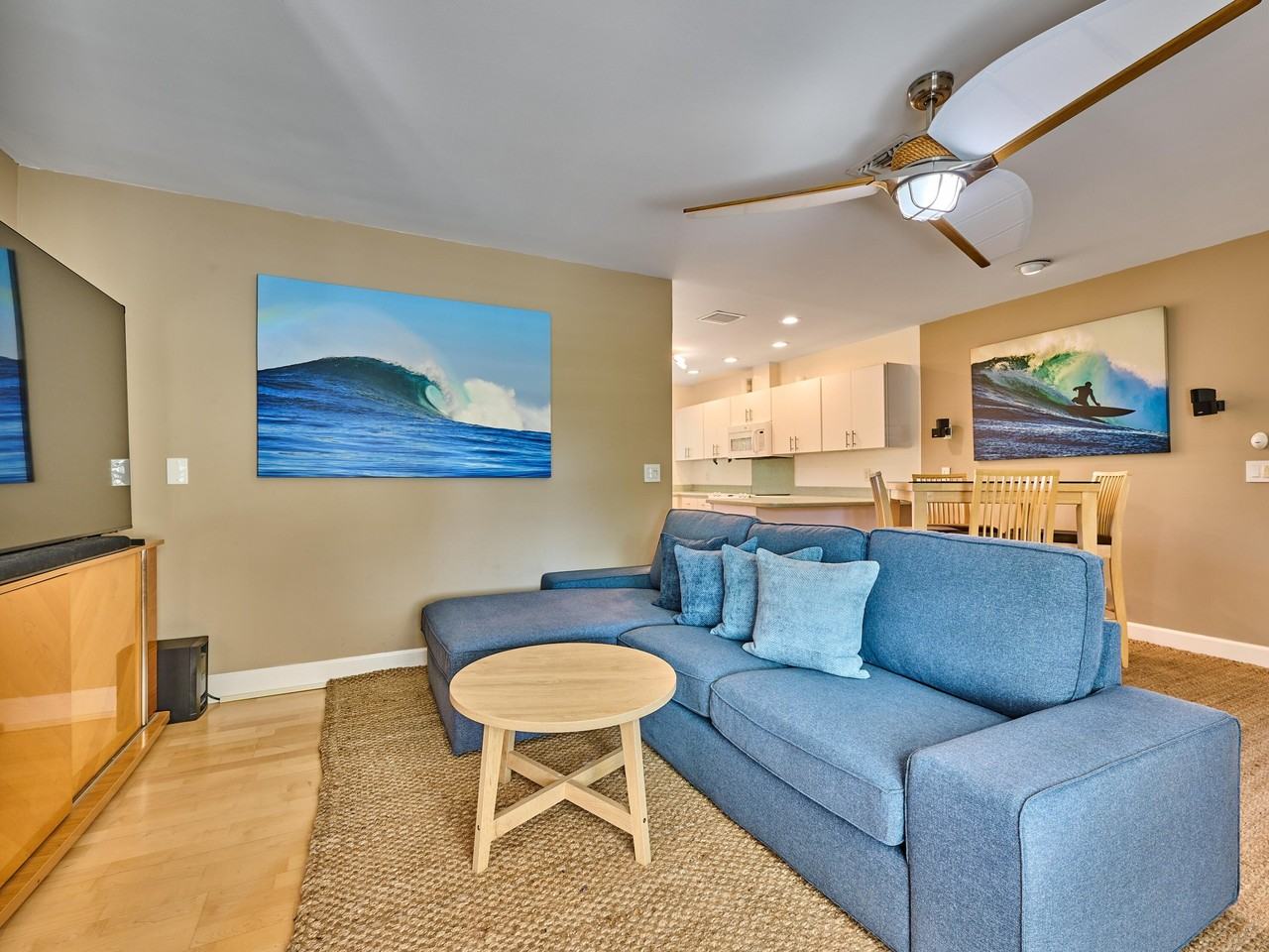 12775 Packwood Rd - Photo 5 of 50