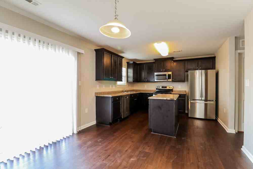 1524 Summer View Ln - Photo 7 of 17
