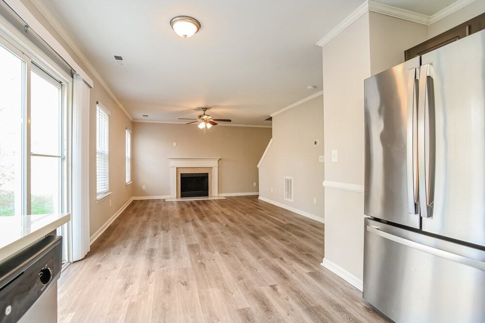 1433 Rheo Ct Nw - Photo 5 of 17
