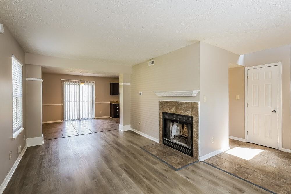 6690 Colleens Way - Photo 4 of 17