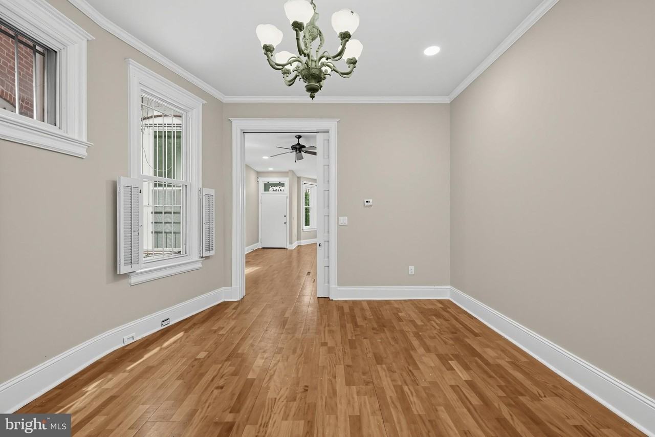 1210 Girard St Nw - Photo 7 of 28