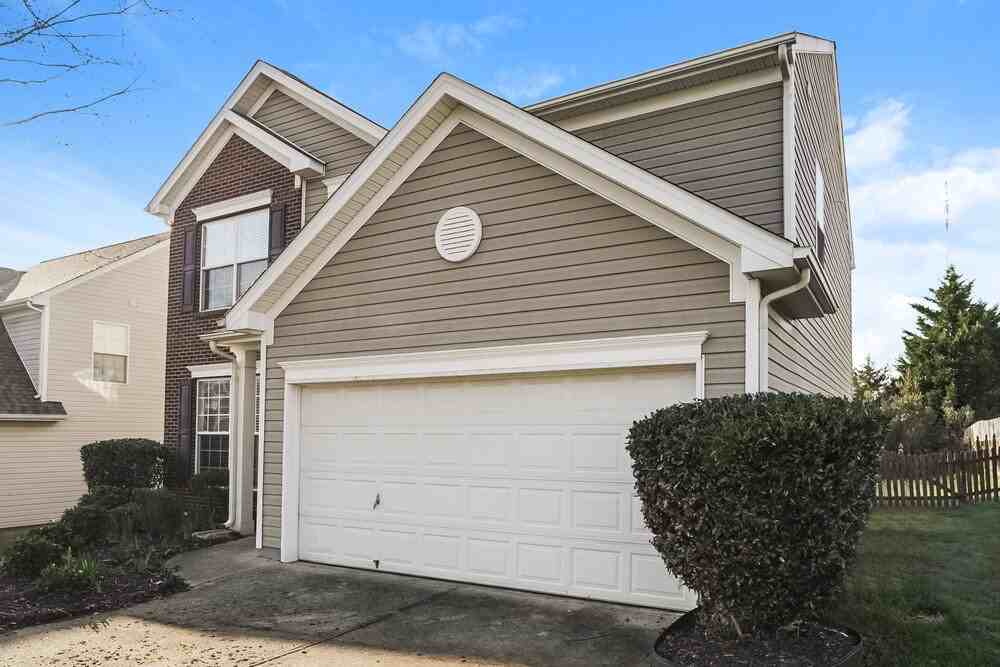 11523 Erwin Ridge Ave - Photo 4 of 17