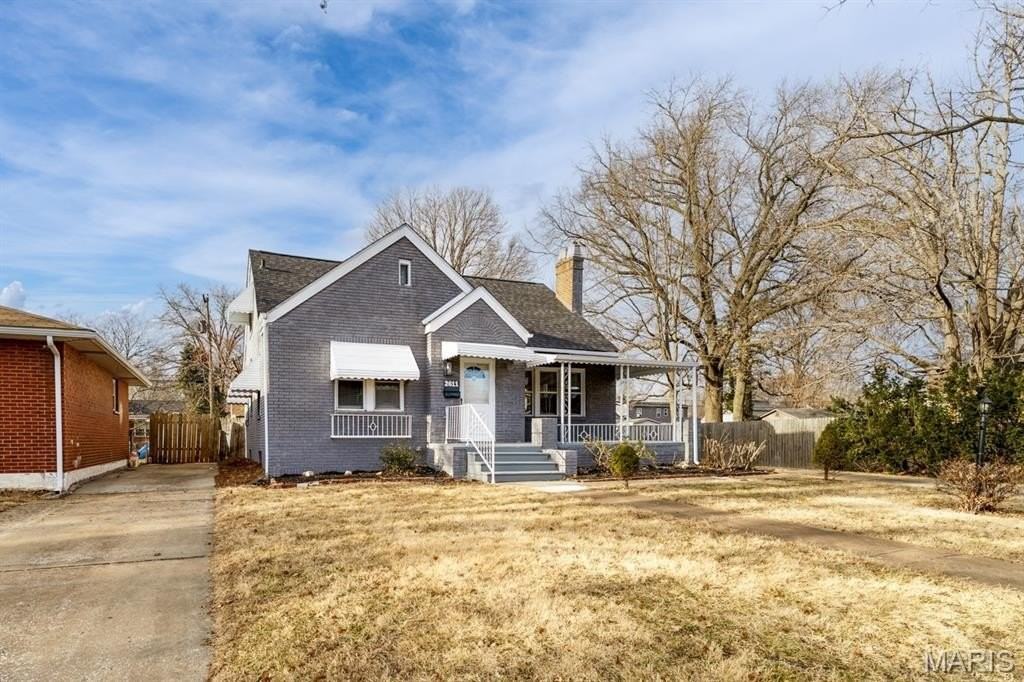 2611 State St - Photo 2 of 38