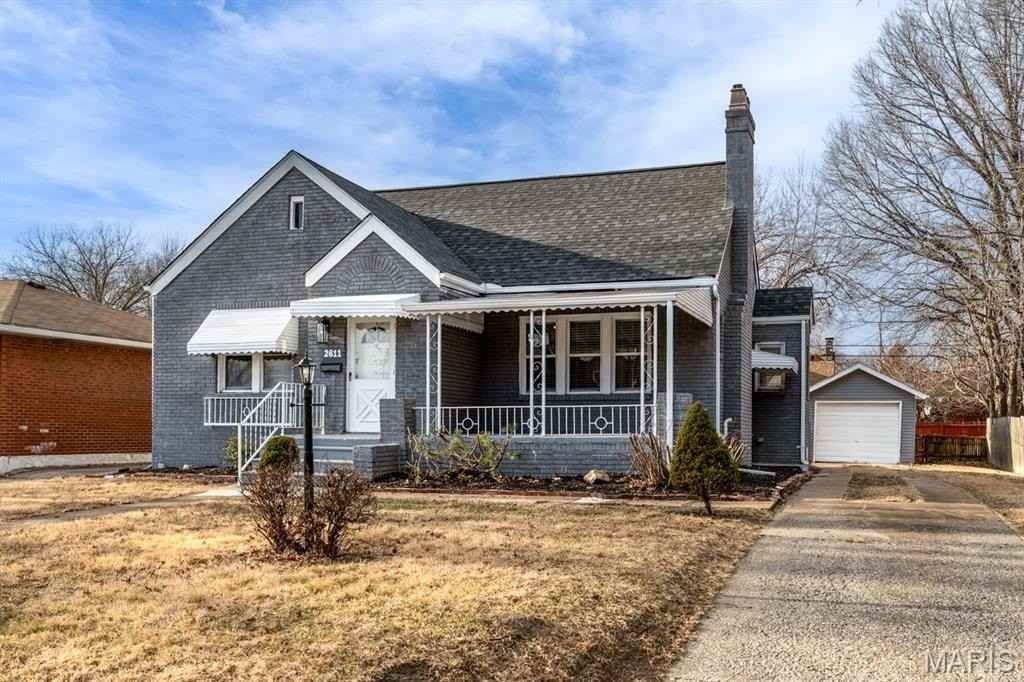 2611 State St - Photo 5 of 38