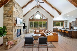 featured image of 34 Norwood Pl
