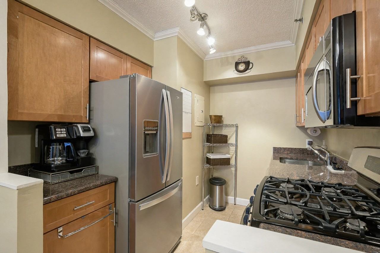 7845 Wisconsin Ave #1694447P - Photo 6 of 13