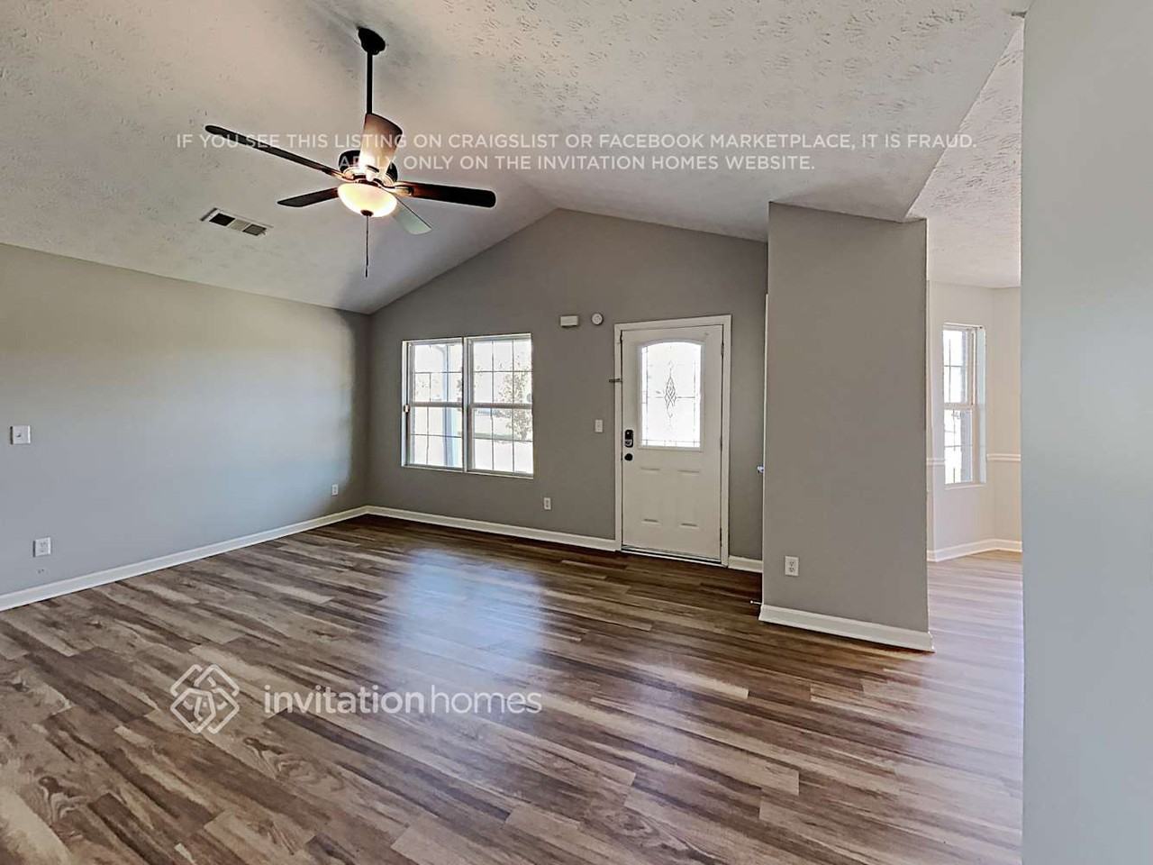 427 Underwood Ct - Photo 4 of 20