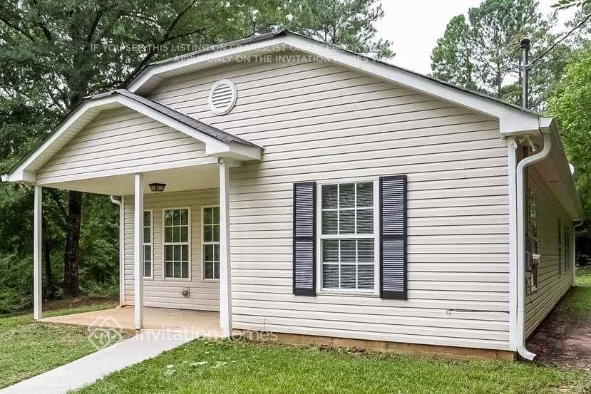 205 Townley Rd - Photo 2 of 26