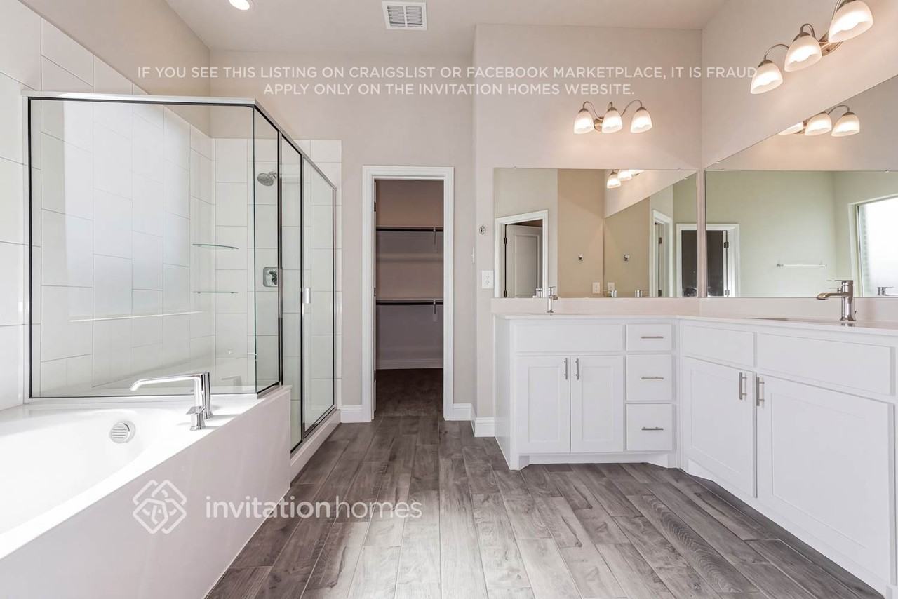 838 Poppie Ln - Photo 2 of 19